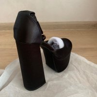 Чисто нови обувки на висок ток, снимка 4 - Дамски елегантни обувки - 43055991