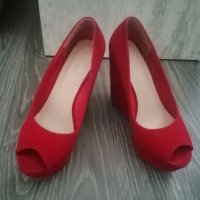 червени платформи, снимка 3 - Дамски обувки на ток - 28627717