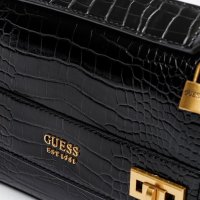 Чанта Guess, снимка 3 - Чанти - 43558337