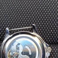 Автоматичен  часовник, снимка 4 - Луксозни - 38251935