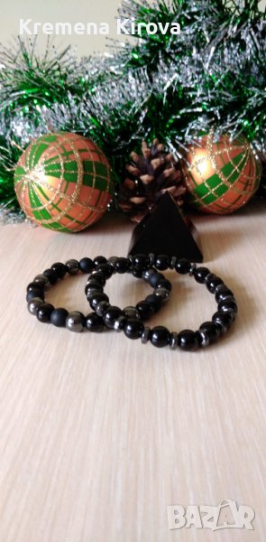 Мъжки сетове гривни от оникс и хематит. Ръчна изработка. Бижута Луди гъби., снимка 1