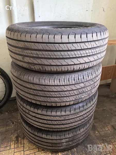Goodyear EfficientGrip SUV 235/60/17 в гаранция, снимка 1