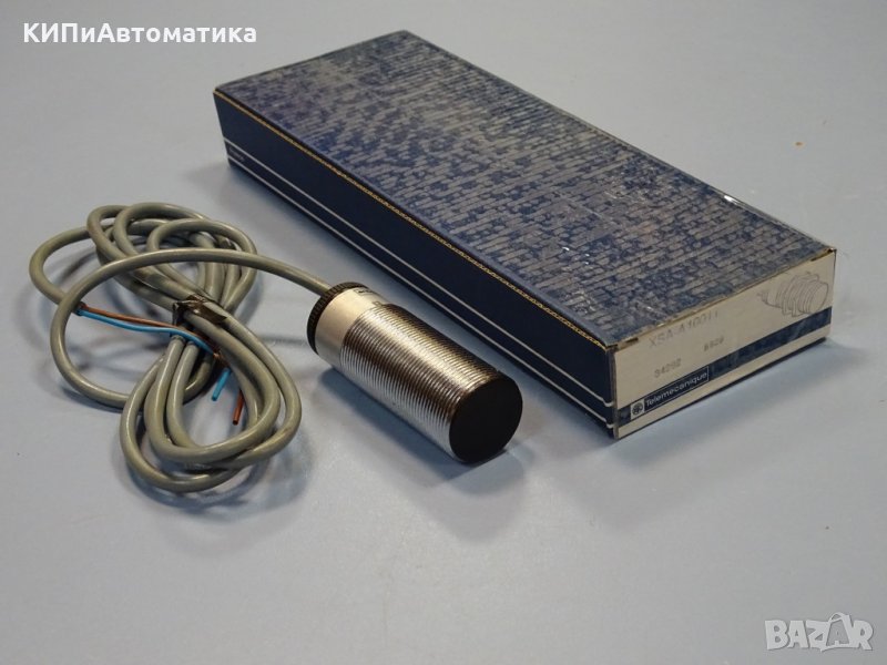 датчик Telemecanique XSA-A10011 proximiti switch 24/240 V, снимка 1