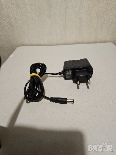 Захранване, адаптор 5 волта - 1 ампера, снимка 1