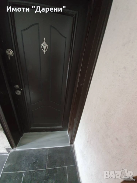 Имоти Дарени 5687 Тристаен апартамент кв.Хисаря, снимка 1