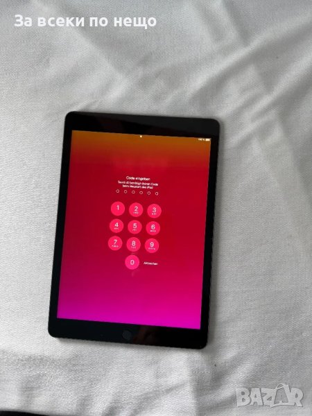 Заключен IPAD 9th gen 64GB SPACE GRAY , ipad A2602, снимка 1