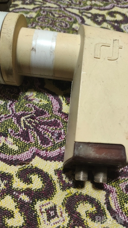 сателитни конфертори маркови с ниско затихване, снимка 1