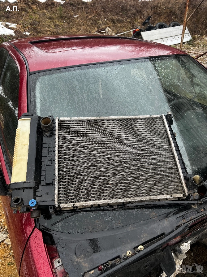Воден радиатор BMW e36  , снимка 1