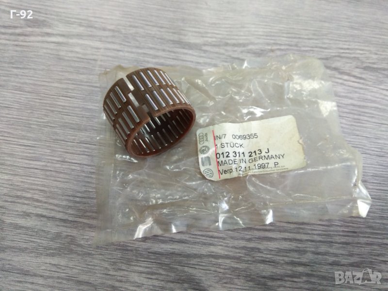 012311213J**NEU**VAG**Лагер, ръчна скоростна кутия**, снимка 1