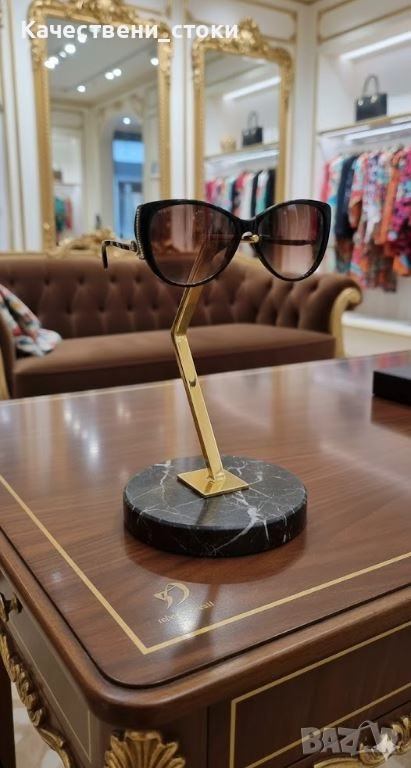 Оригинални слънчеви дамски очила Roberto Cavalli, снимка 1