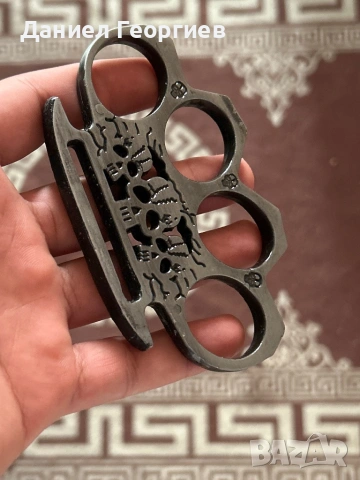 Бокс метален, аз го наричам бокс death зарани черепите