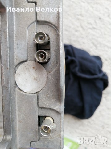 Антена усилвател за BMW X5 2006, снимка 2 - Приемници и антени - 37673269