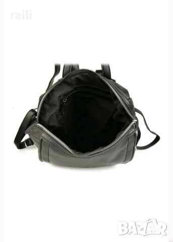 Дамска черна раница, снимка 4 - Раници - 50915612