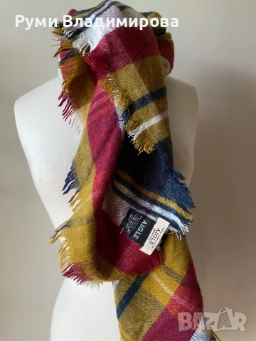 Голям шал/ тип одеало Aigle , снимка 5 - Шалове - 52570448