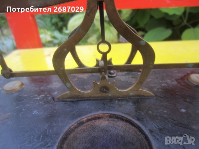 Рядка везна антика -месинг бронз дърво метал с инициали NB, снимка 2 - Антикварни и старинни предмети - 29067096