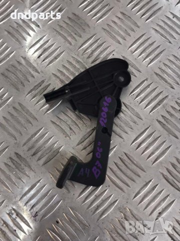 Ръкохватка преден капак Audi A4,2006г.