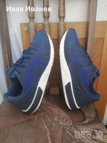 оригинални маратонки Nike Nightgazer LW номер 45, снимка 8 - Маратонки - 36826821