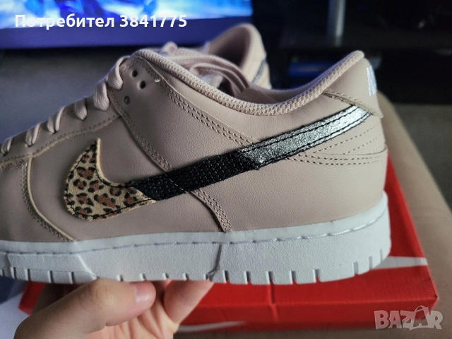 Nike Dunk Low SE Fossil Stone White Multi-Color DD709, снимка 3 - Маратонки - 51914183