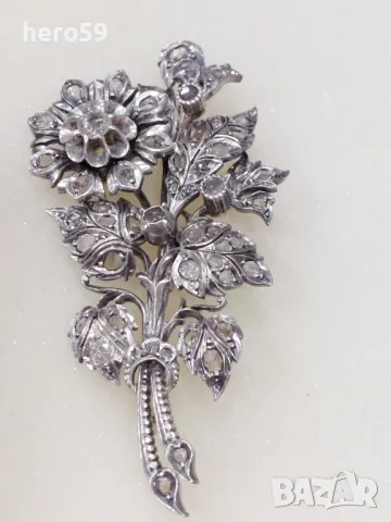 Прекрасна  златна викторианска брошка с 50 диаманта, снимка 1