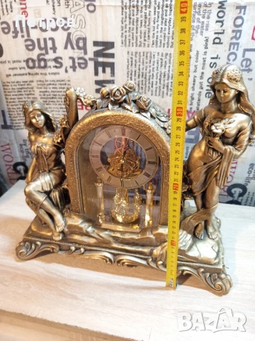 Настолен часовник с въртящо се махало, снимка 8 - Антикварни и старинни предмети - 51307683
