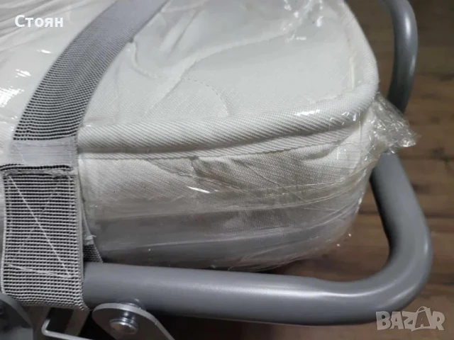 Светло сив диван от плат с функция сън "Myriad", снимка 3 - Дивани и мека мебел - 50886659