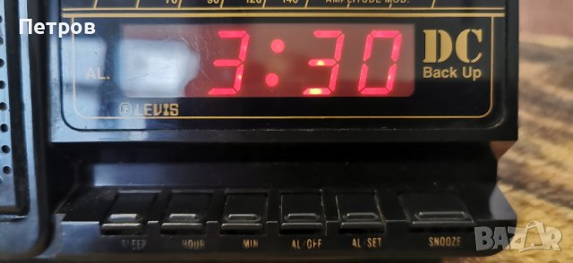 Ретро радио часовник Levis - Функционален , снимка 3 - Радиокасетофони, транзистори - 37990834
