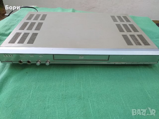 AKAI Ресийвър DVD HT200E