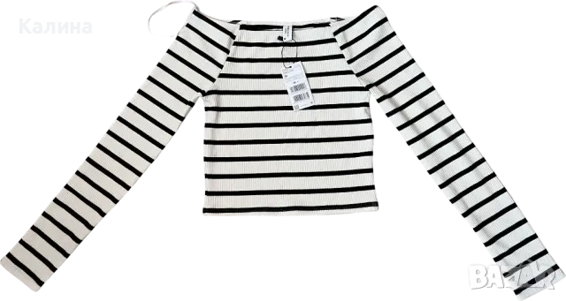 ЧИСТО НОВА Къса блузка/топ с бели и черни ивици