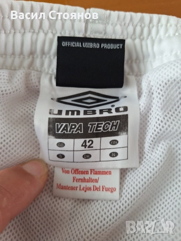 Футболни шорти Umbro - Размер L, снимка 4 - Футбол - 50170309