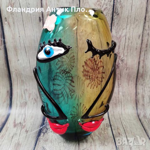 Голяма стъклена ваза - Свързани , снимка 2 - Вази - 43314131