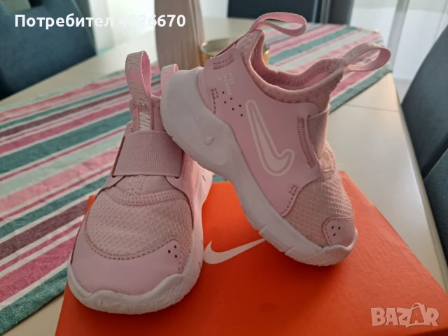 Бебешки маратонки NIKE