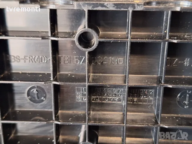 оригинална стойка за телевизор Panasonic модел TX-32ESW504, снимка 3 - Стойки, 3D очила, аксесоари - 47757487