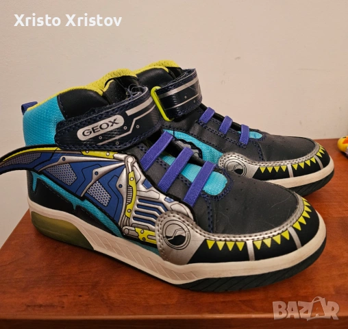 Детски ботуши Geox, снимка 2 - Детски боти и ботуши - 53044598