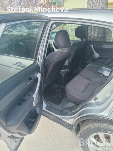 Хонда Cr-V безупречно състояние Навигация,Круз контрол,Нови Гуми Зимни внос от Словения, снимка 18 - Автомобили и джипове - 53325953