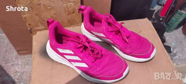 маратонки adidas N 36.2/3 - N 37 на 1 сезон, снимка 3 - Маратонки - 47626746