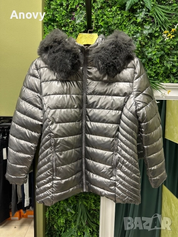 Дамско зимно яке с пух – тъмно сребристо Цена: 75 лв Размери: 3XL – 7XL