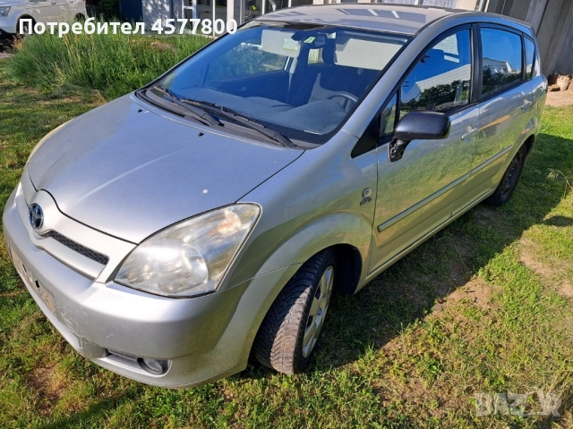 Toyota Corolla Verso 2.0D4D, снимка 4 - Автомобили и джипове - 51516376