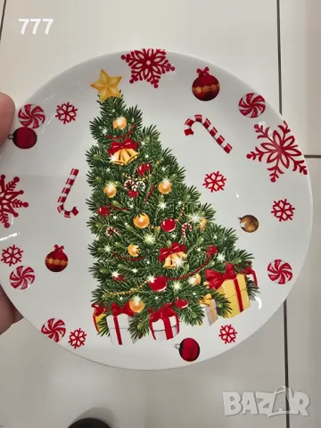 Коледни чинии 19 см, снимка 6 - Чинии - 48131330