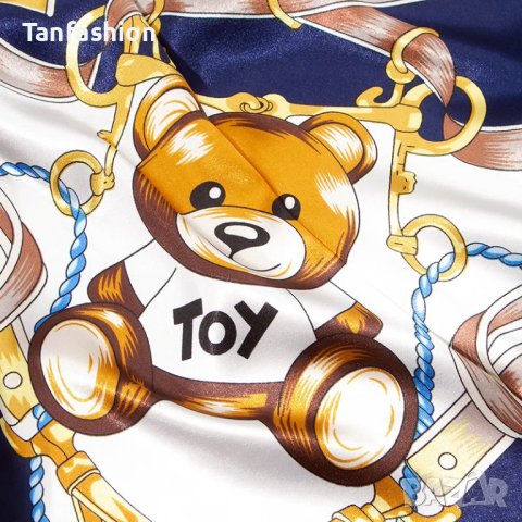 дамски копринен шал Moschino, снимка 2 - Шалове - 43800511