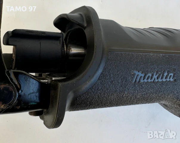 Makita DJR186 - Акумулаторен саблен трион 18V, снимка 5 - Други инструменти - 50520818