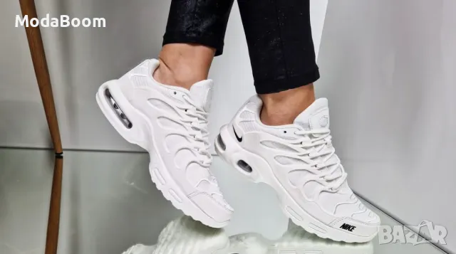 Nike бели спортни дамски маратонки , снимка 4 - Маратонки - 48856176