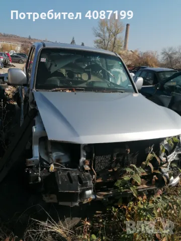 Мицубиши Паджеро 3 3.2 автоматик на Части, снимка 3 - Автомобили и джипове - 48271600