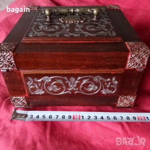 Уникална кутия с интарзии., снимка 7 - Антикварни и старинни предмети - 53364155