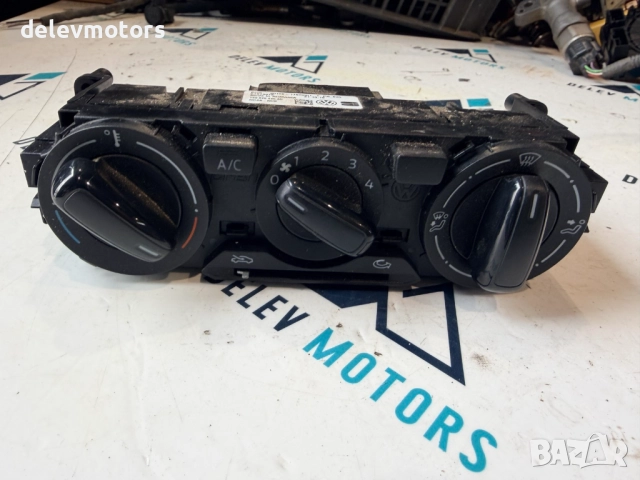 1S0820045AD управление за климатик, парно 1S0.820.045.AD от Volkswagen UP 1.0i, 65 кс., двигател DSG