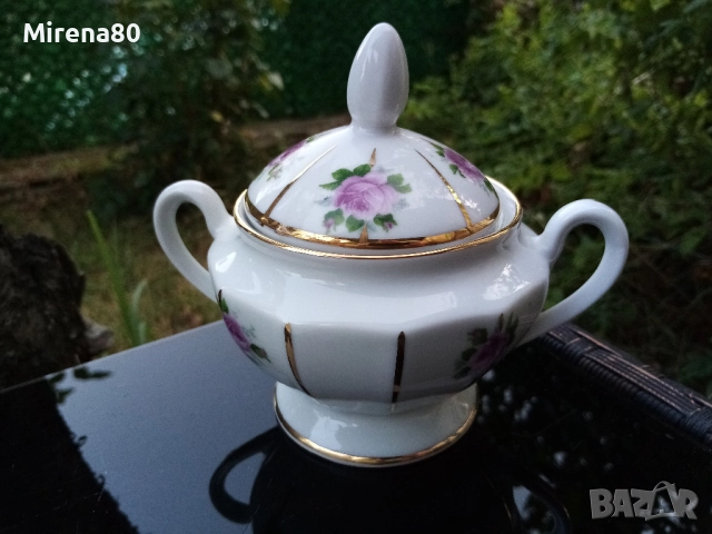 Красив сервиз за кафе - костен порцелан, снимка 4 - Сервизи - 51446860