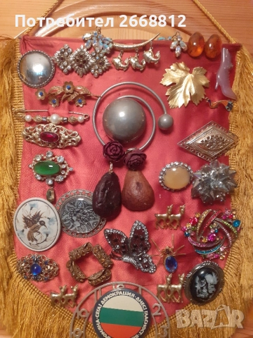 брошки, снимка 6 - Антикварни и старинни предмети - 51654386