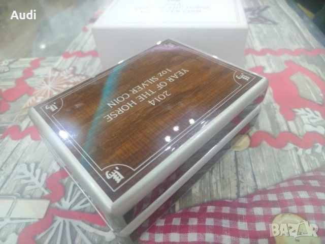  1 унция година на Коня 2014 (Lunar II) Австралийска сребърна монета, снимка 10 - Нумизматика и бонистика - 53090563