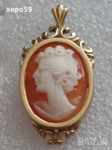 Три брошки камеи със златен обков-14 карата и 9 карата., снимка 4 - Колиета, медальони, синджири - 53074144