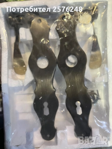 дръжки за врата (брава)