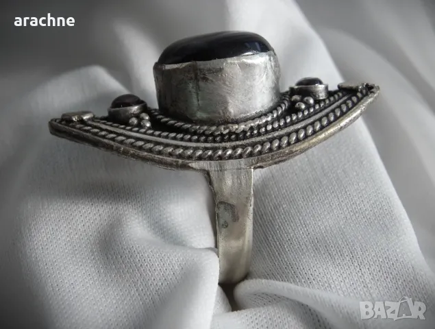 Османски пръстен с гранати от ХIХв., снимка 4 - Антикварни и старинни предмети - 47689745